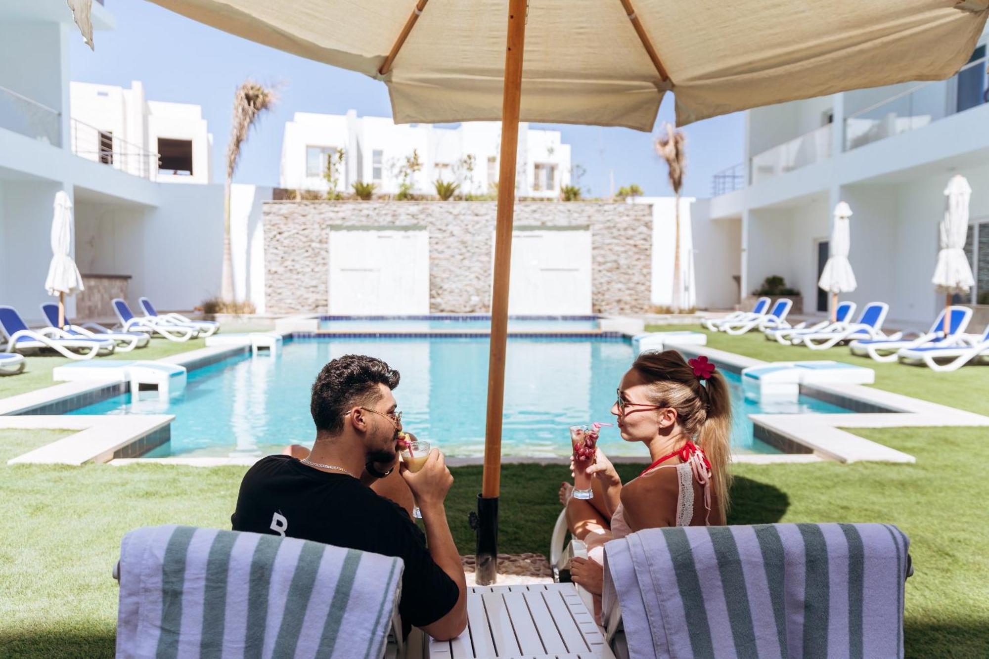Sky Star Hotel Free Shuttle To Hurghada City Center Экстерьер фото